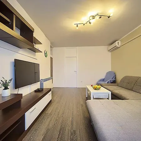 Big Cozy Near The Beach/center Apartment *